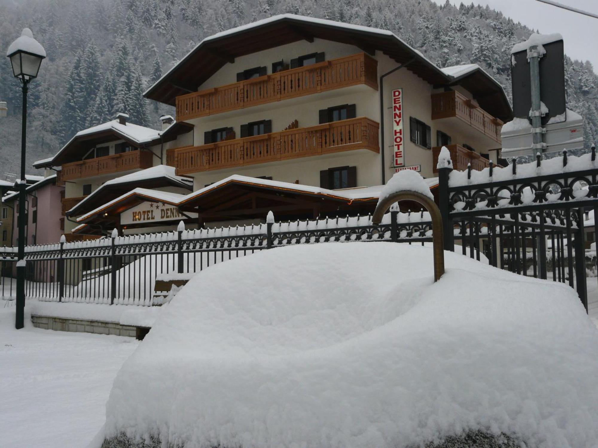 Hotel Denny Pinzolo Exterior foto