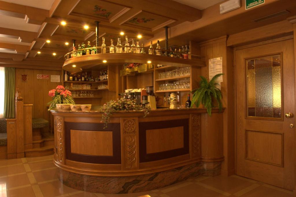 Hotel Denny Pinzolo Exterior foto